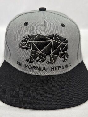 California Republic Bear Snapback Hat Gray Black Geometric Bear Cap Ring of Fire